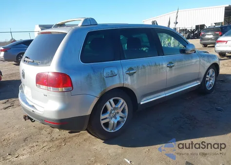 2004 Volkswagen Touareg V8 from USA, damaged, VIN WVGEM77L24D068474